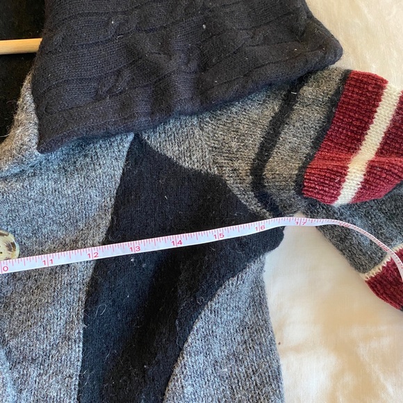 Preloved Brand Cardigan Sweater - Picture 5 of 5